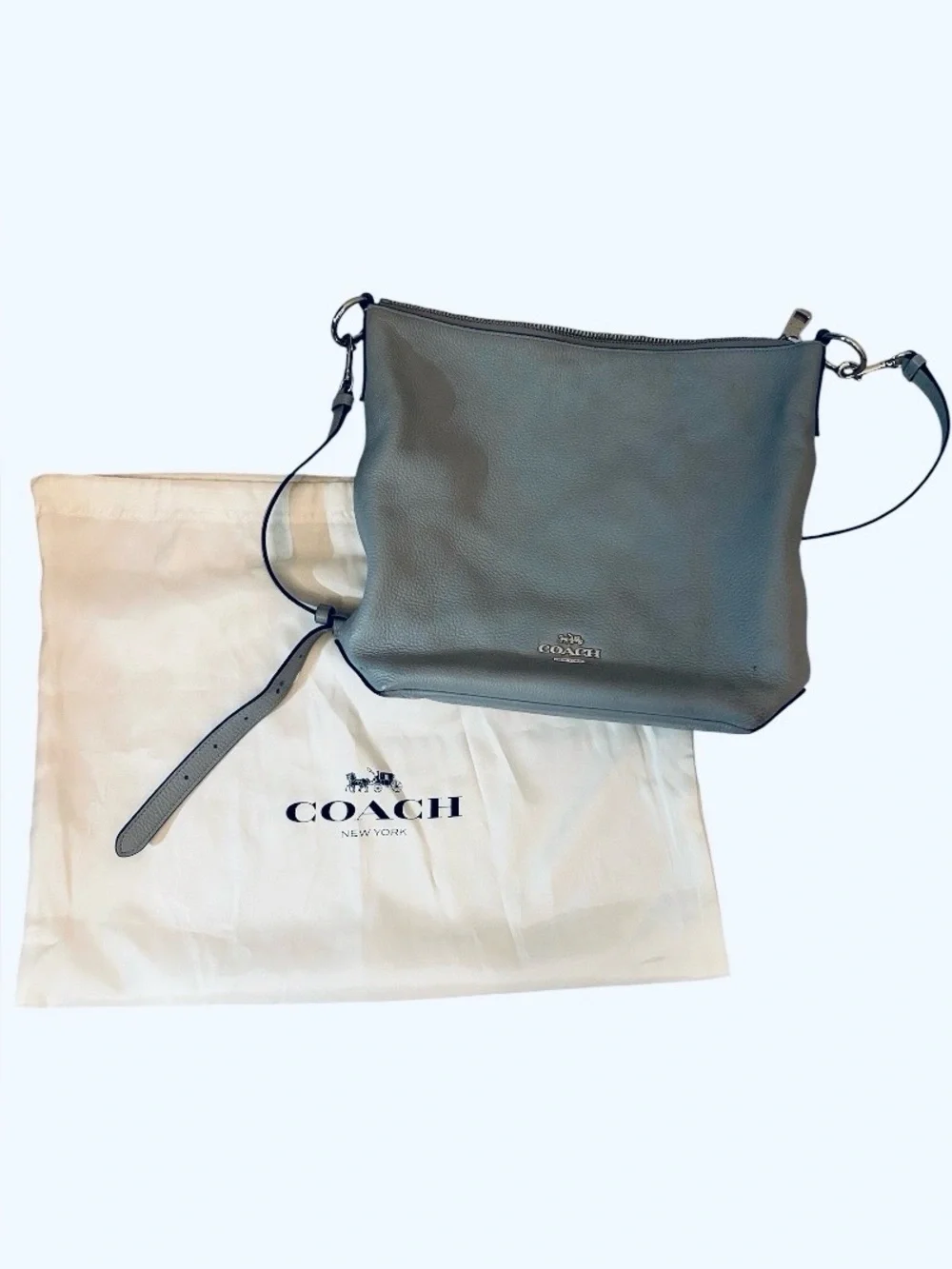 Coach Pebbled Leather Shoulder Bag in Light Blue N2K1979-F31507 w/dust jacket - Picture 2 of 4